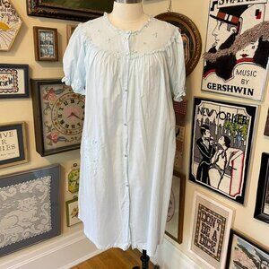 60s Vintage Sears Lightweight Blue Embroidered Nightgown Size 36-38 M/L